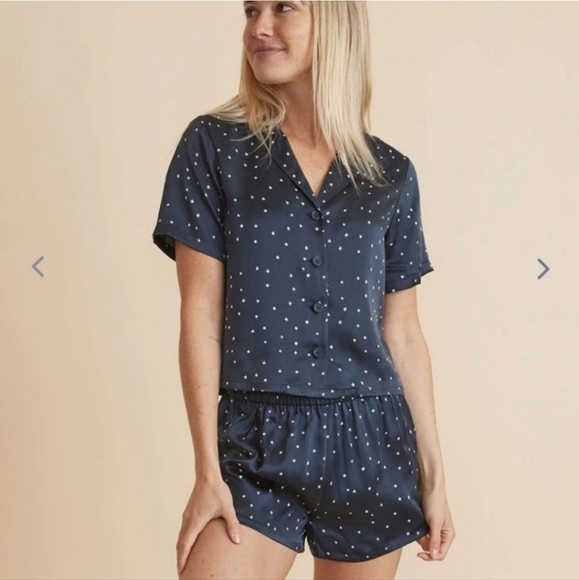 MARINE layer washable silk SS top - Picture 3 of 4